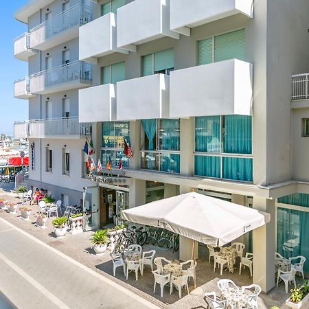 Hotel Europa Gabicce Mare Exterior photo